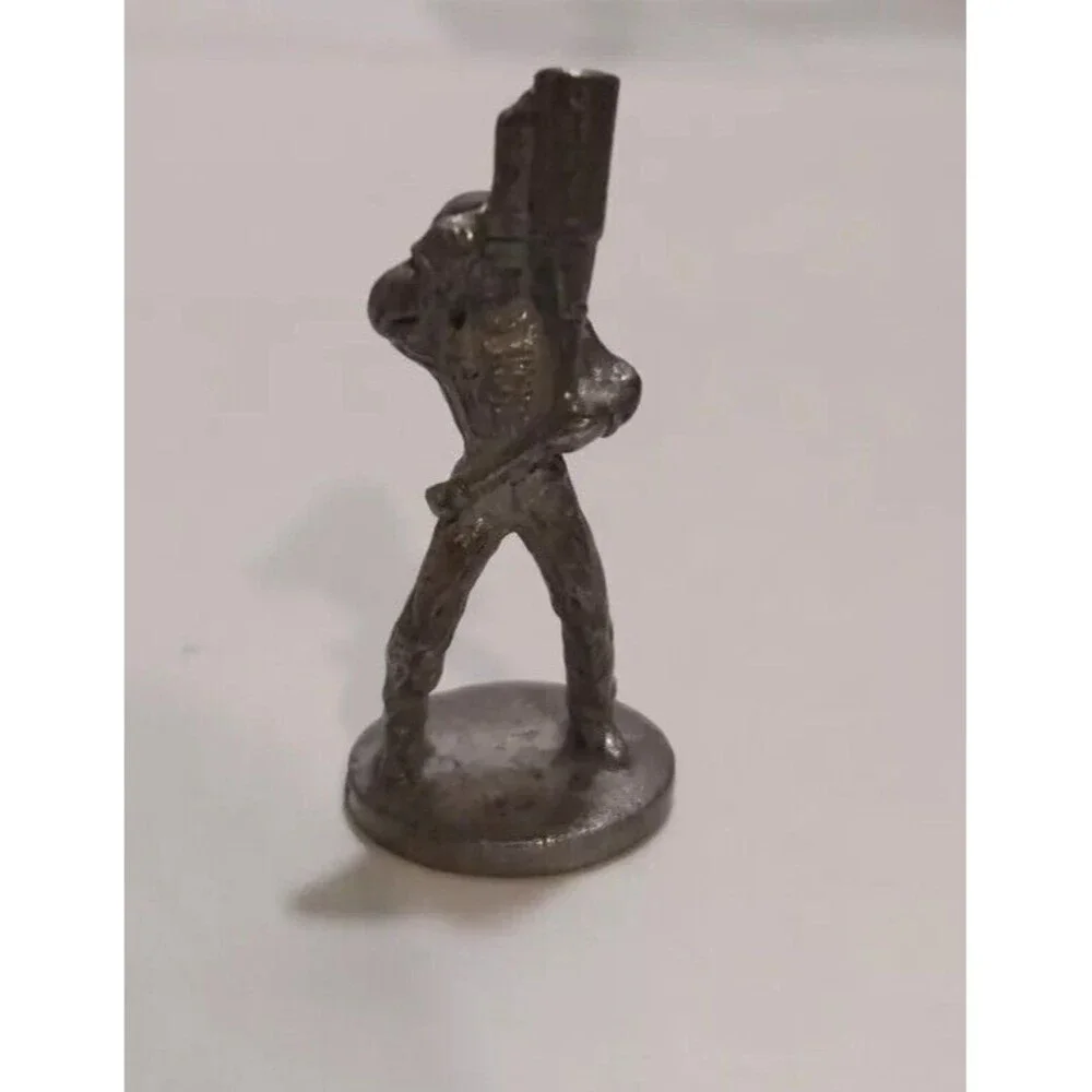Nascar Monopoly Replacement Pit Guy Token (K) D22
